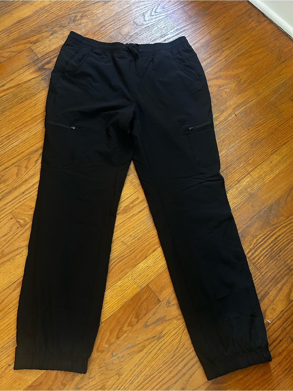 Eddie Bauer Men's Black Elastic-Waist Cargo Joggers